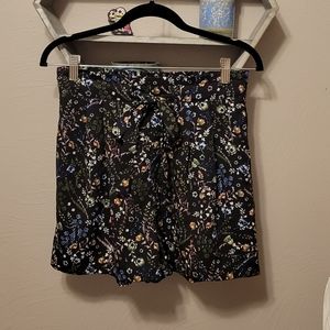 DR2 by Daniel Rainn Floral Tie Waist Shorts Medium
